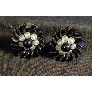 Vintage 40s Black Beaded Screw Back Earrings Germany